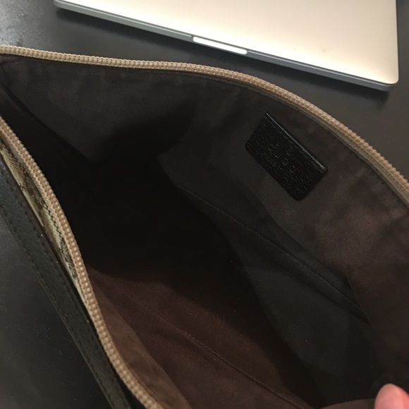Vintage Gucci Pochette - Picture 4 of 4